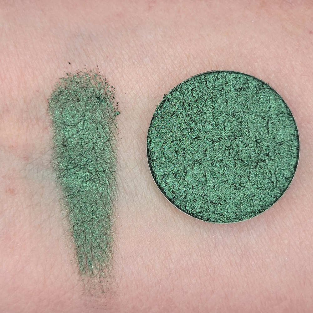 Blackish Green Eye Shadow