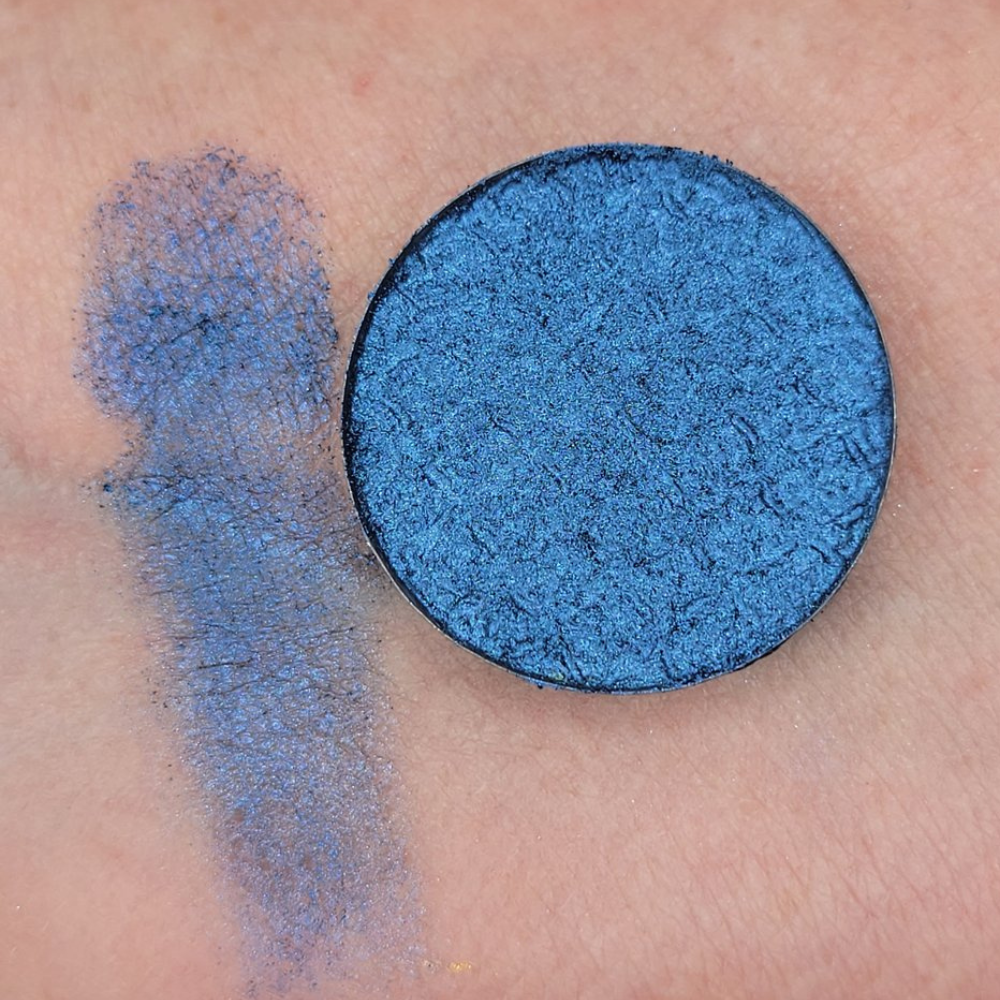 Deep Blue Eye Shadow