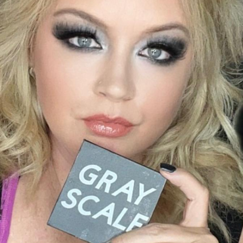 Gray Scale Eye Shadow Palette