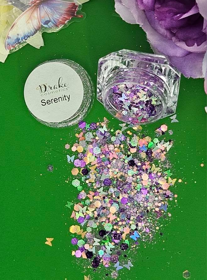 Serenity glam glitter