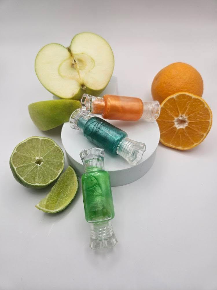 Sour Sisters lip oil trio
