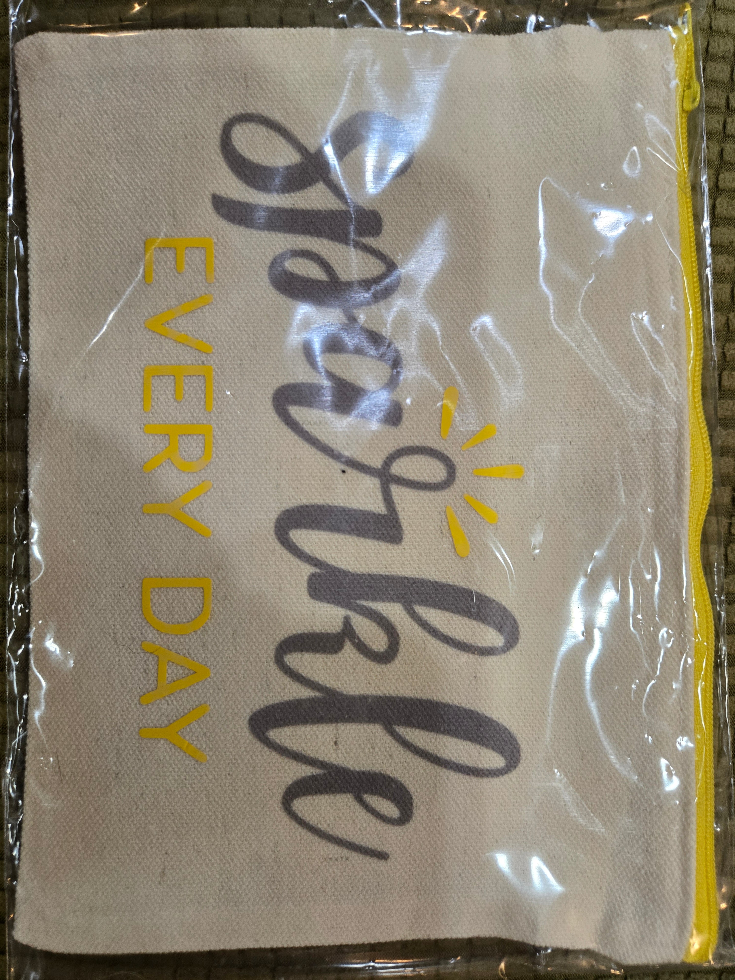 Sassy-Stach Glam Cosmetics Bag
