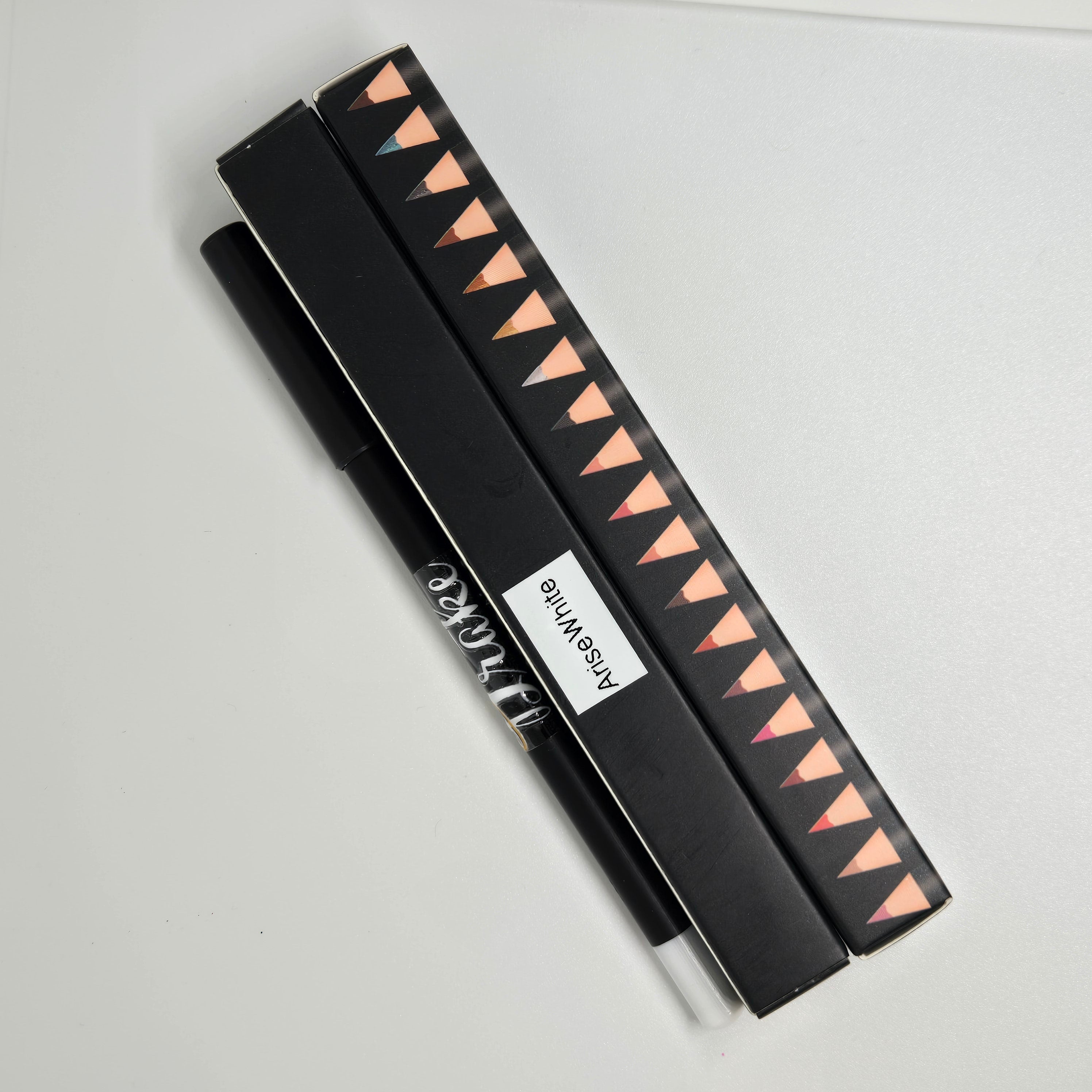AriseWhite lip liner