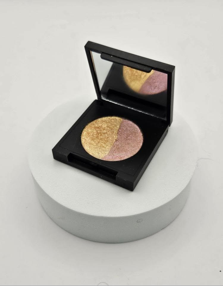 Autumn Owl Highlighter by Sara @Morganabirdy
