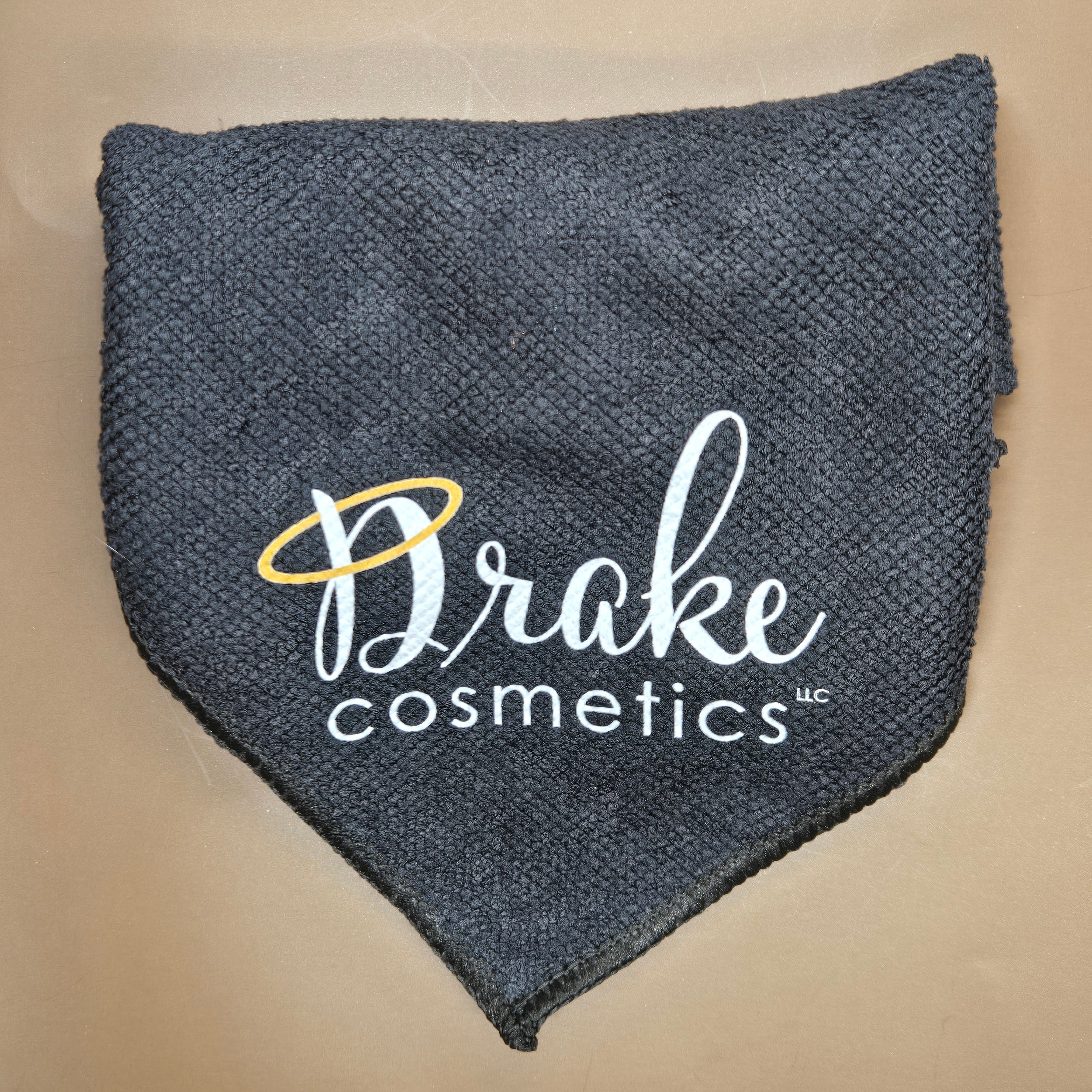 Brush cleaning cloth