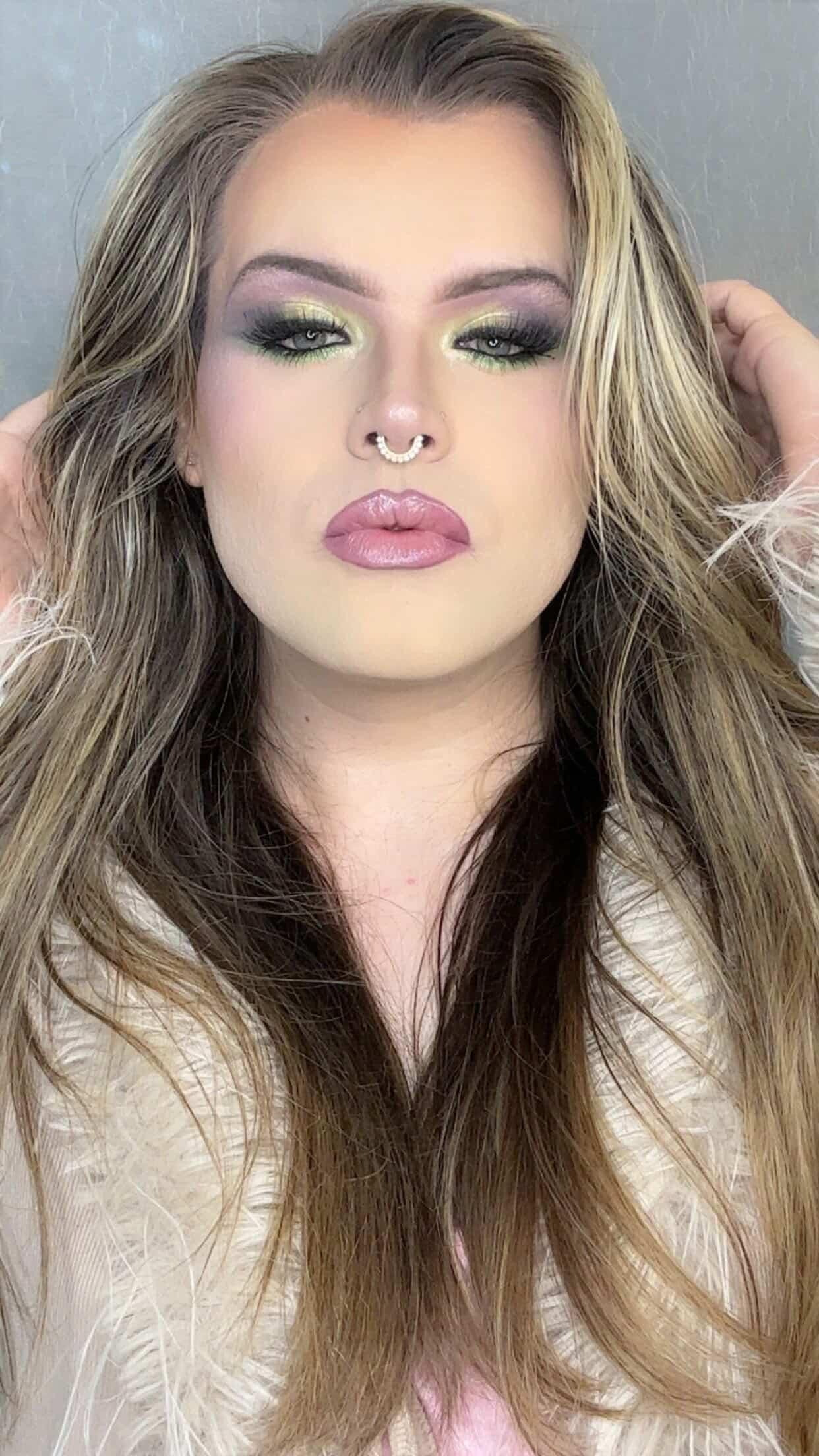 Sparkling Lights highlighter
