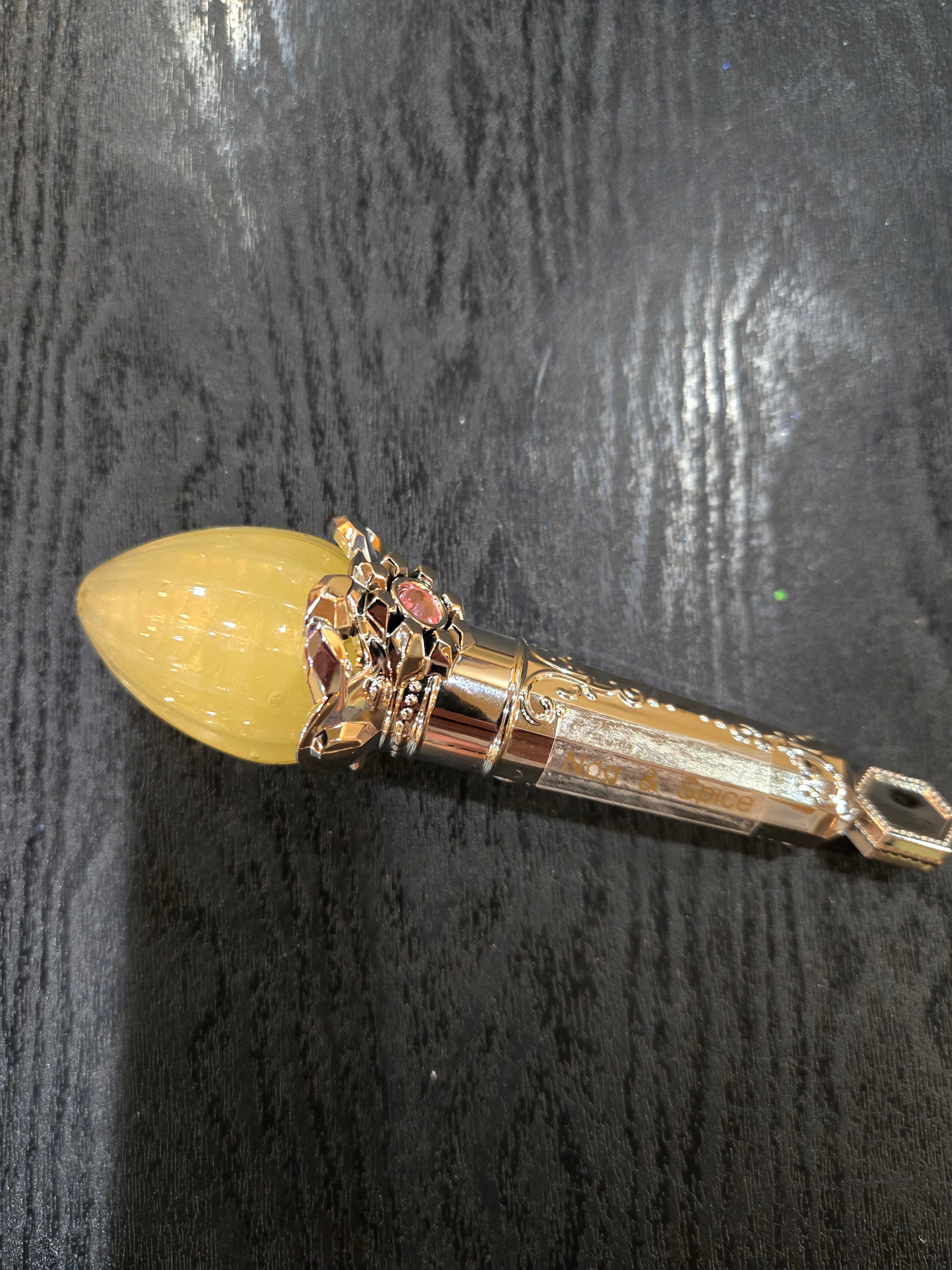 Nog and Spice lip oil